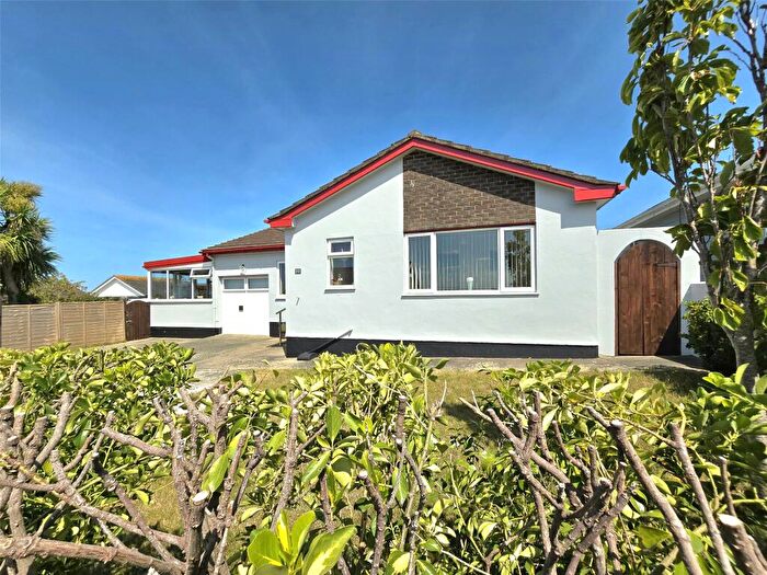 3 Bedroom Bungalow For Sale In Acland Close, Bude, Cornwall, EX23