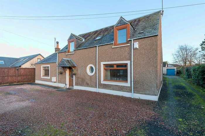4 Bedroom House For Sale In Main Street, Balbeggie, Perth, PH2