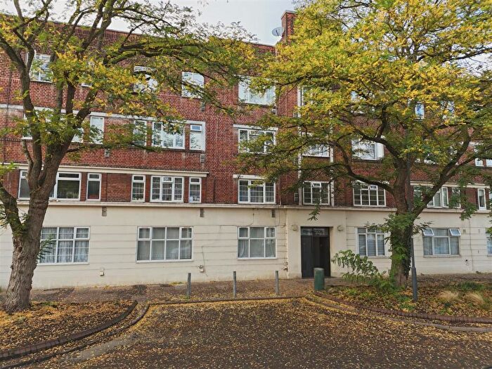 1 Bedroom Flat To Rent In Byron Court, Byron Road, Harrow, HA1