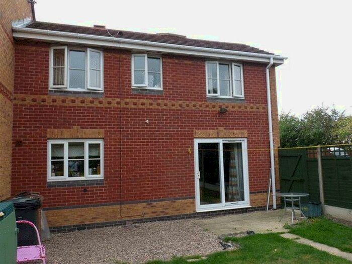 2 Bedroom Terraced House To Rent In Middle Close, Swadlincote, DE11