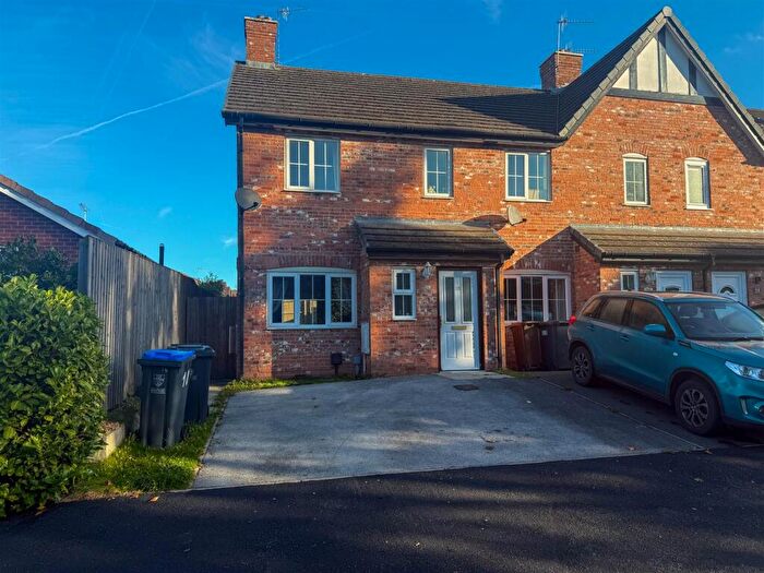 3 Bedroom Semi-Detached House To Rent In Hillswood Avenue, Leek, ST13