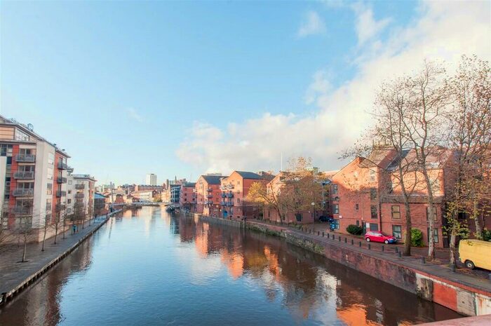 1 Bedroom Apartment To Rent In The Chandlers, Leeds City Centre, LS2