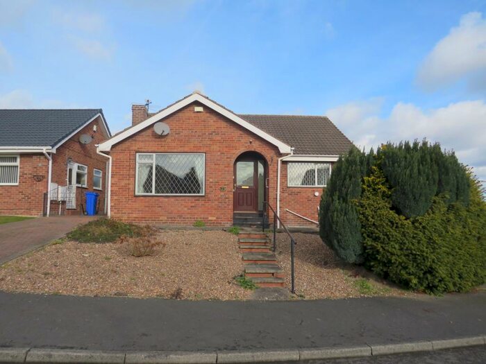 3 Bedroom Bungalow To Rent In Hawthorn Avenue, Waterthorpe, Sheffield, S20