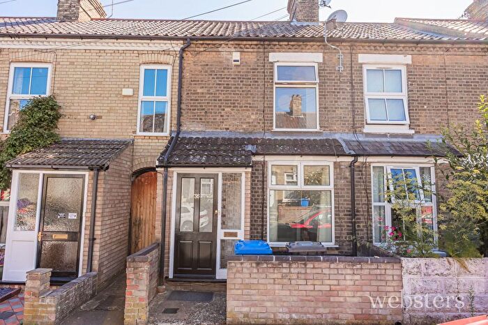 3 Bedroom Terraced House For Sale In Hotblack Road, Norwich, NR2