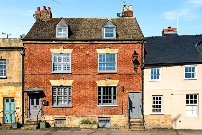 3 Bedroom Terraced House To Rent In Gloucester Street, Winchcombe, GL54