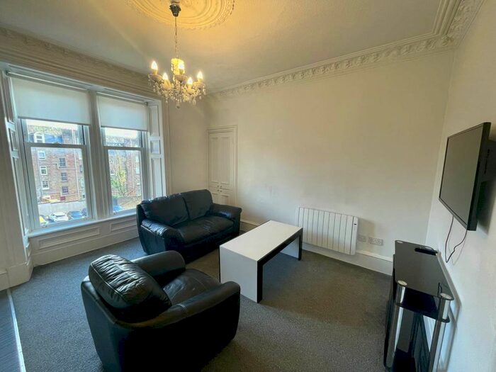 1 Bedroom Flat To Rent In Union Place, Dundee, DD2