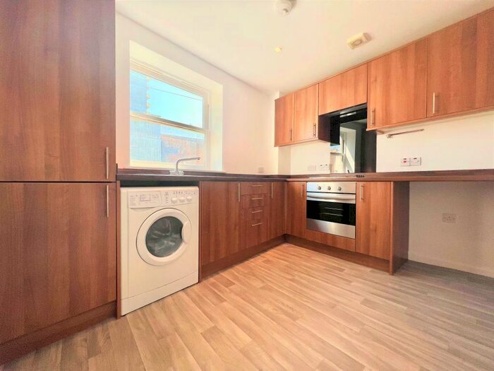 2 Bedroom Flat To Rent In Ramsgate, CT11