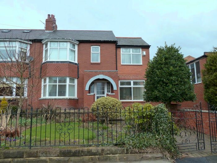 4 Bedroom Semi-Detached House To Rent In Clovelly Gardens, Bedlington, NE22