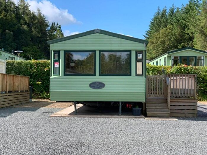 2 Bedroom Mobile/park Home For Sale In Alston, CA9