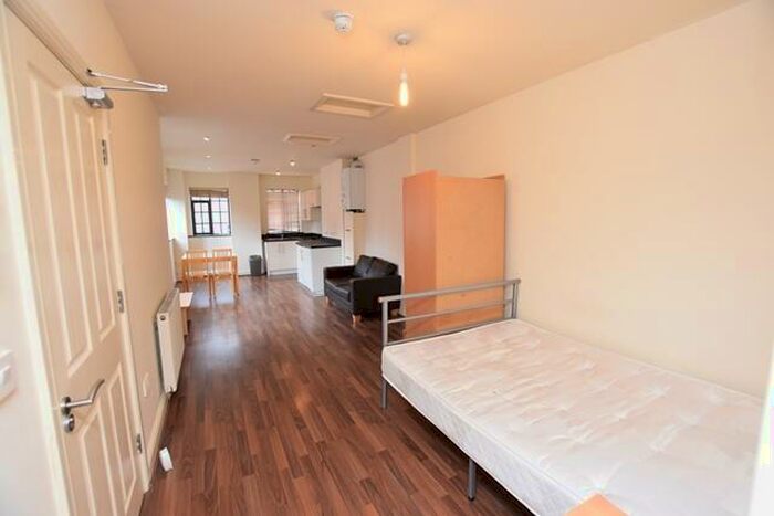 Apartment To Rent In Cutlery Works, Lambert Street, S3
