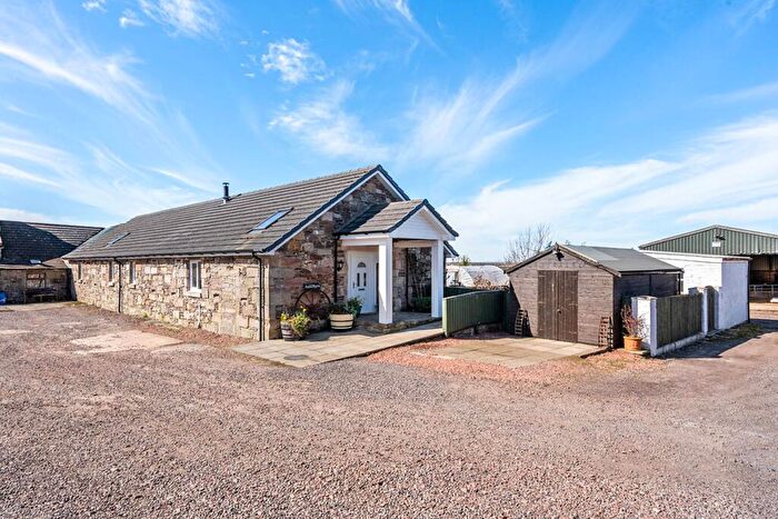 3 Bedroom Semi-Detached House For Sale In Auld Byre Auchtygemmel Farm, Auchenheath, Lanark, ML11