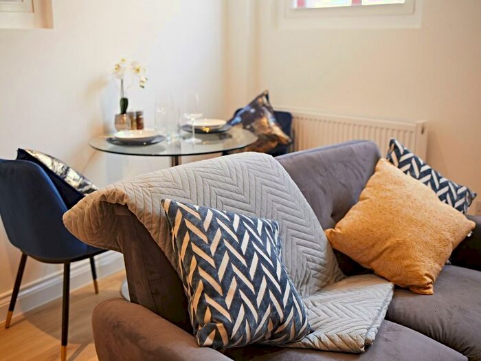 Studio To Rent In The Headrow, LS1