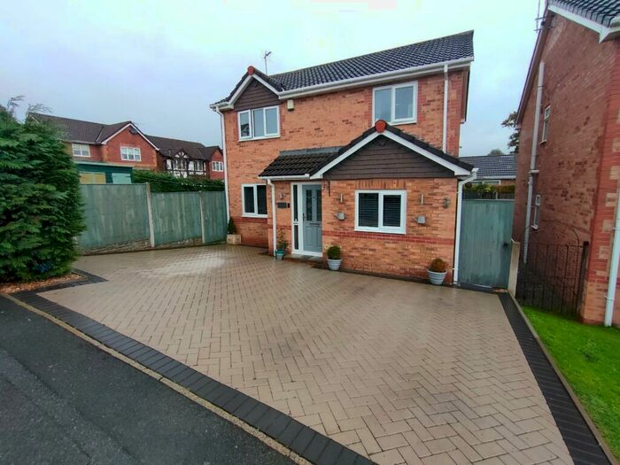 3 Bedroom Detached House For Sale In Kempton Way, Llwyn Onn Park, Wrexham, LL13