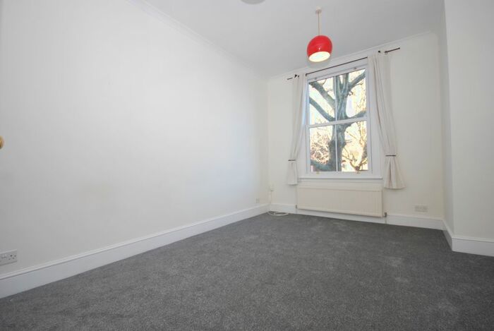 1 Bedroom Flat To Rent In Lordship Lane, London, SE22