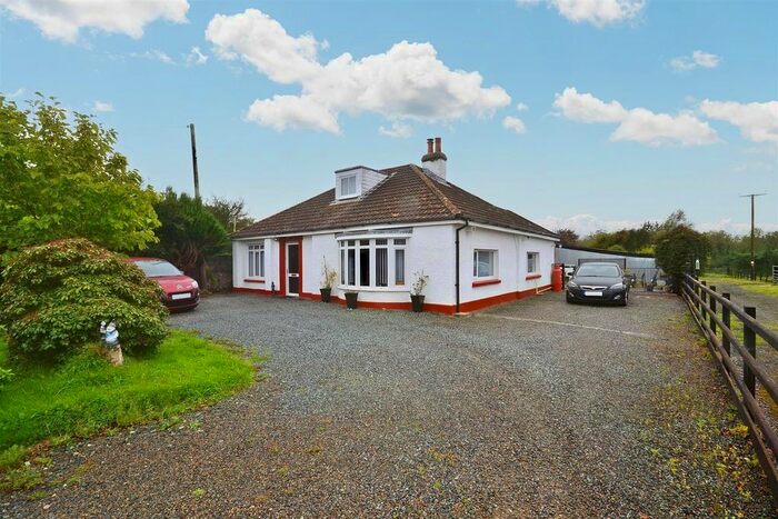 4 Bedroom Detached Bungalow For Sale In Popehill, Haverfordwest, SA62
