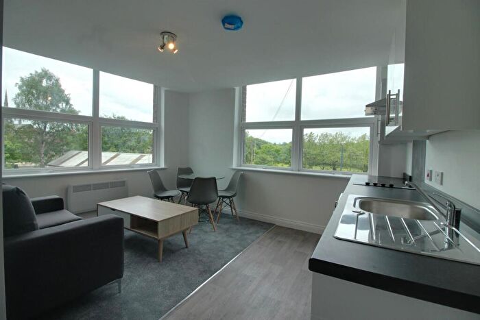 1 Bedroom Apartment To Rent In Grey Street, Ashton-under-Lyne, OL6