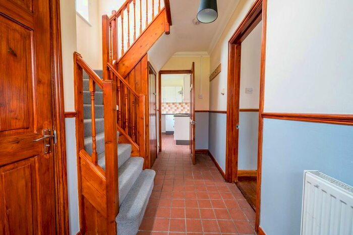 3 Bedroom Semi-Detached House To Rent In Fowlers Croft, Compton, Guildford, GU3