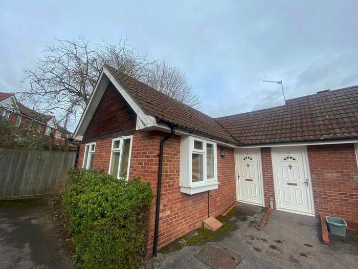 2 Bedroom Bungalow To Rent In Harrison Place, Flaxfield Road, Basingstoke RG21