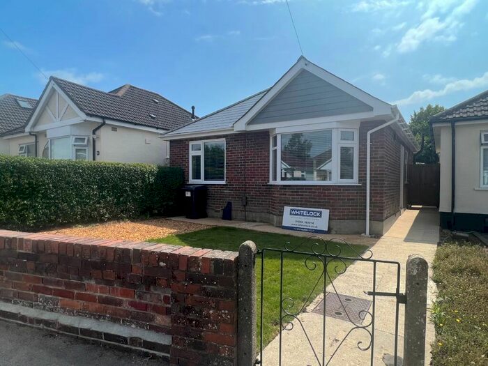 2 Bedroom Detached Bungalow To Rent In Walliscott Road, Bournemouth, BH11