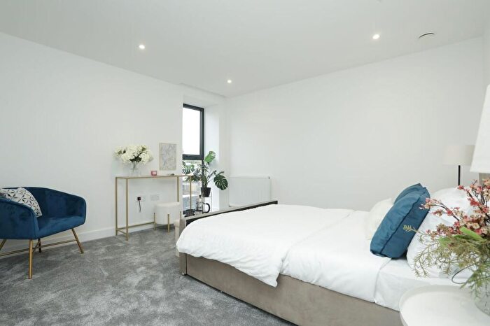 2 Bedroom Apartment To Rent In Canterbury, CT1