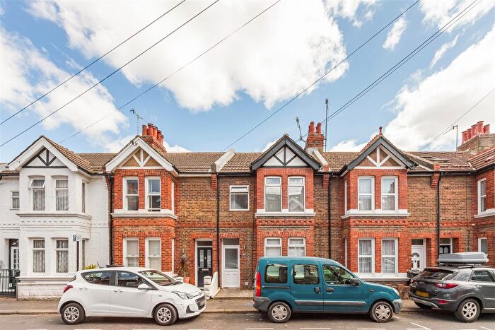 3 Bedroom Terraced House To Rent In Crown Road, Portslade, BN41
