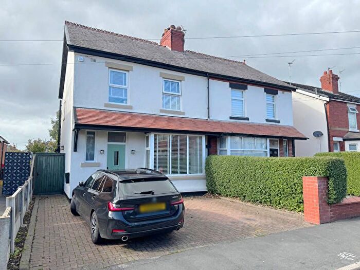 3 Bedroom Semi-detached House For Sale In Alexandra Road, Thornton-Cleveleys, FY5