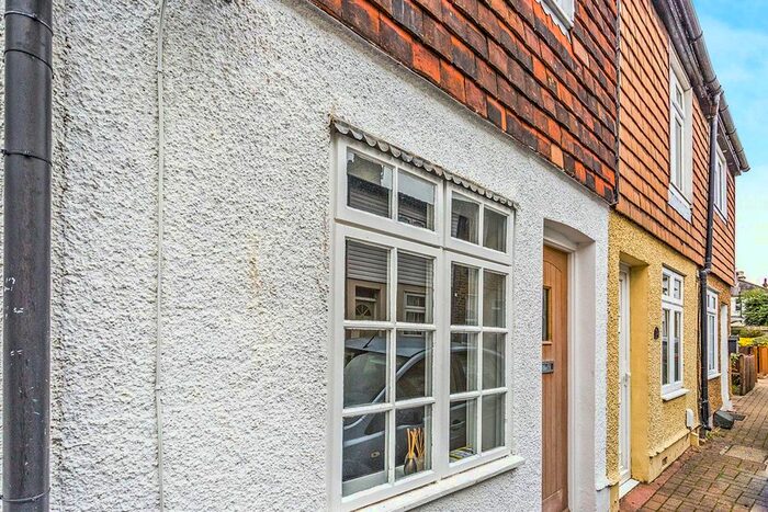 2 Bedroom Terraced House To Rent In Henry Street, Bromley, BR1