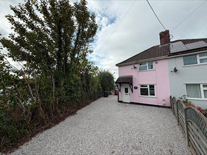 3 Bedroom House To Rent In The Street, Beck Row, IP28