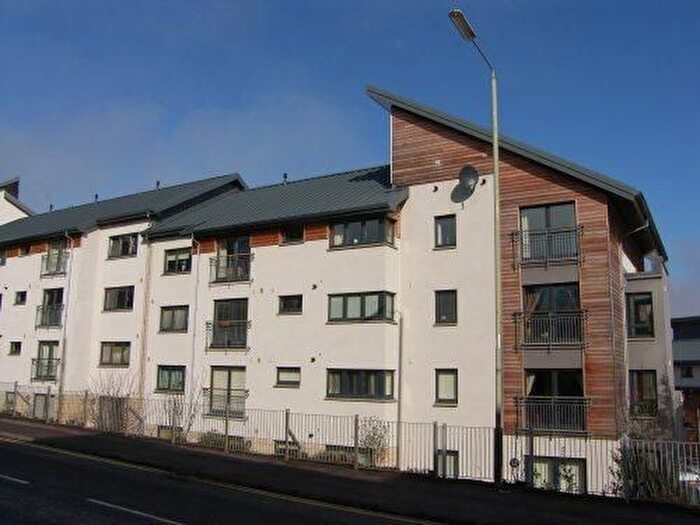 2 Bedroom Flat To Rent In Morris Court, Perth, PH1