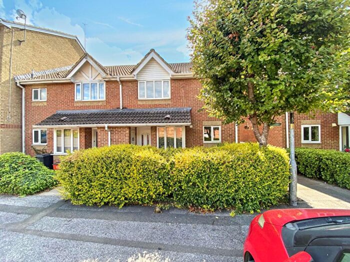 1 Bedroom End Of Terrace House For Sale In Barnum Court, Swindon, SN2