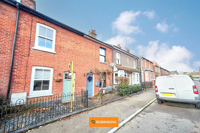 2 Bedroom Terraced House For Sale In Rothschild Road, Wing, LU7