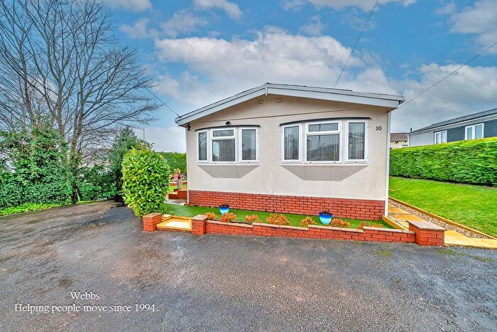 2 Bedroom Park Home For Sale In Cavans Wood Park, Ling Road, Cannock, WS12