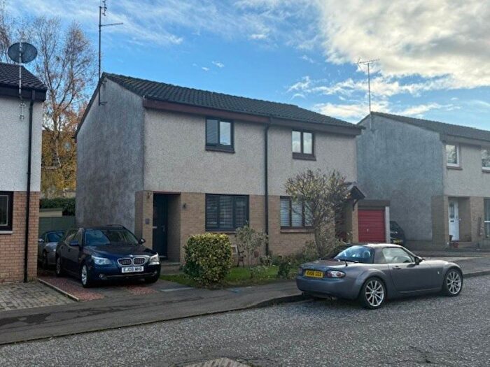 2 Bedroom Semi-Detached House To Rent In Cameron Toll Gardens, Edinburgh, EH16