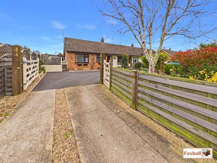 3 Bedroom Semi Detached Bungalow For Sale In Post Mill Gardens, Grundisburgh, Woodbridge, IP13
