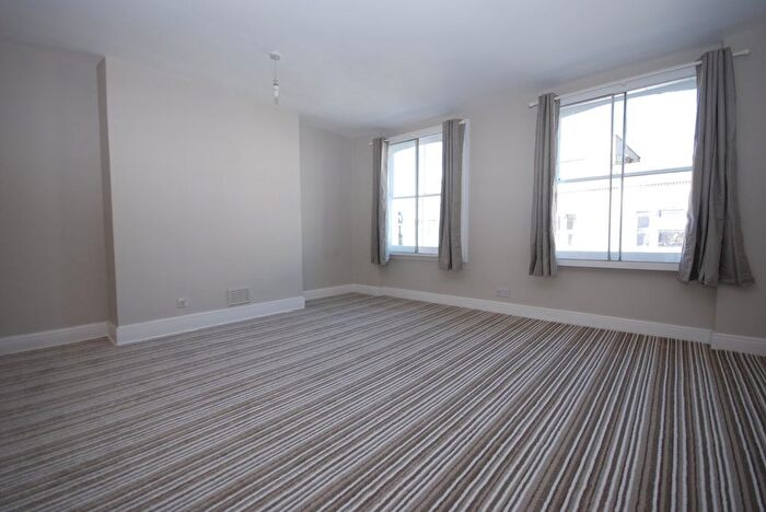 2 Bedroom Property To Rent In Putney High Street, London, SW15