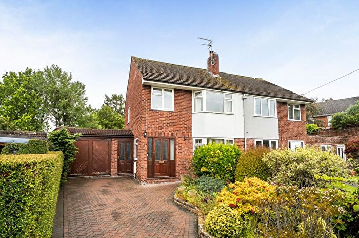 3 Bedroom Semi Detached House For Sale In The Knoll, Hereford, Herefordshire, HR1
