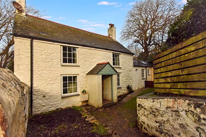 2 Bedroom End Terrace House For Sale In Green Lane, Redruth, TR15