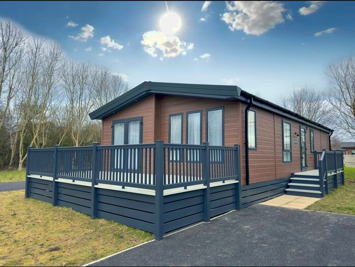 2 Bedroom Lodge For Sale In Sheriff Hutton Road, Strensall, York, YO32