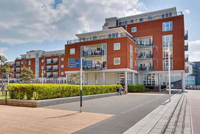 2 Bedroom Apartment For Sale In Gunwharf Quays, Portsmouth, PO1