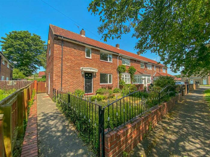 2 Bedroom Semi-Detached House To Rent In Beetham Crescent, Newcastle Upon Tyne, NE5