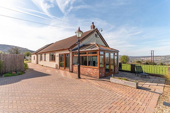 6 Bedroom Detached House For Sale In Penyrheol, Pontypool, NP4