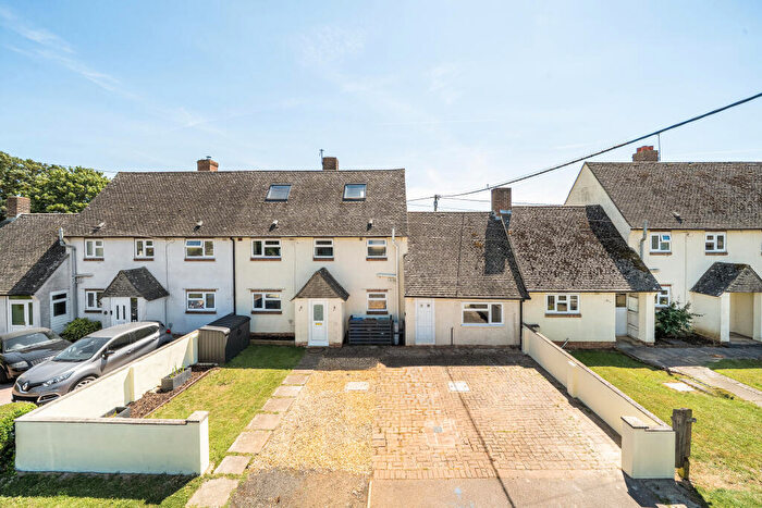 5 Bedroom Terraced House For Sale In The Paddocks, Deddington, OX15
