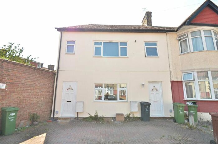 1 Bedroom Flat To Rent In Cecil Avenue, Barking, IG11