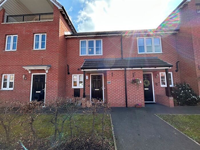 2 Bedroom Property For Sale In Riverside Way, Castleford, WF10