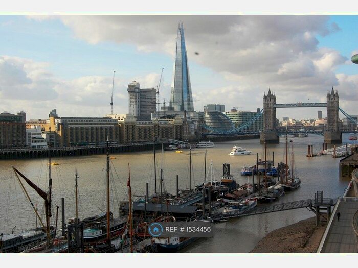 2 Bedroom Flat To Rent In Cinnabar Wharf East, London, E1W