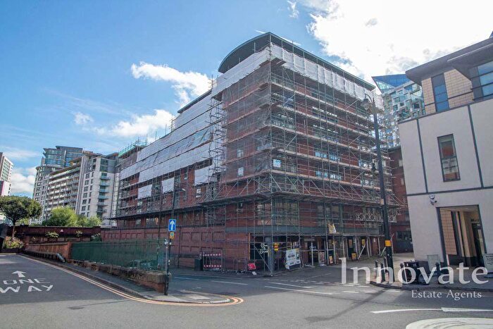 1 Bedroom Apartment For Sale In Waterfront Walk, Birmingham, B1