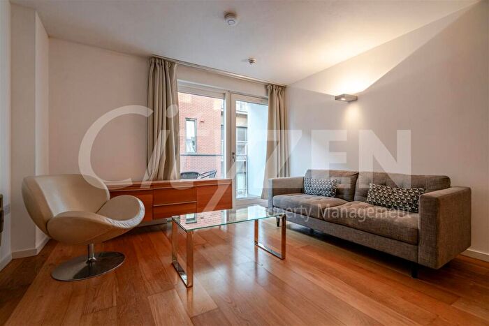 2 Bedroom Flat To Rent In Lumiere Building, City Road East, Manchester, M15