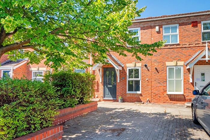 2 Bedroom Terraced House For Sale In St. Pauls Mews, York, YO24