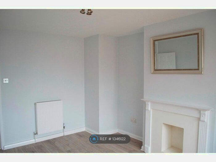 1 Bedroom Flat To Rent In Balham, London, SW12