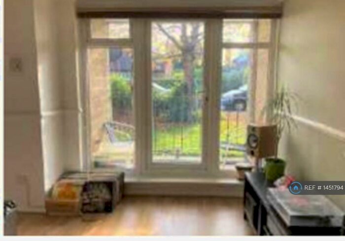 1 Bedroom Flat To Rent In Radbourne Street, Derby, DE22